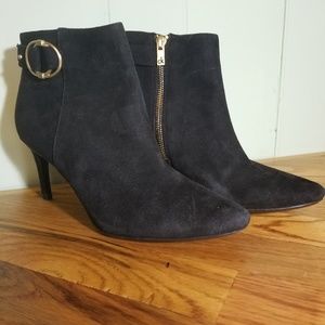 NWT Calvin Klein Jailene Kid Suede ankle boots